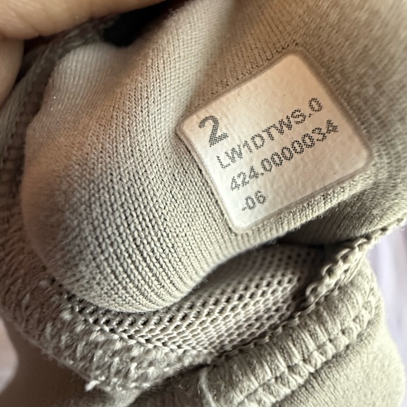 Lululemon Athletica Taupe Tank Top - Picture 4 of 4